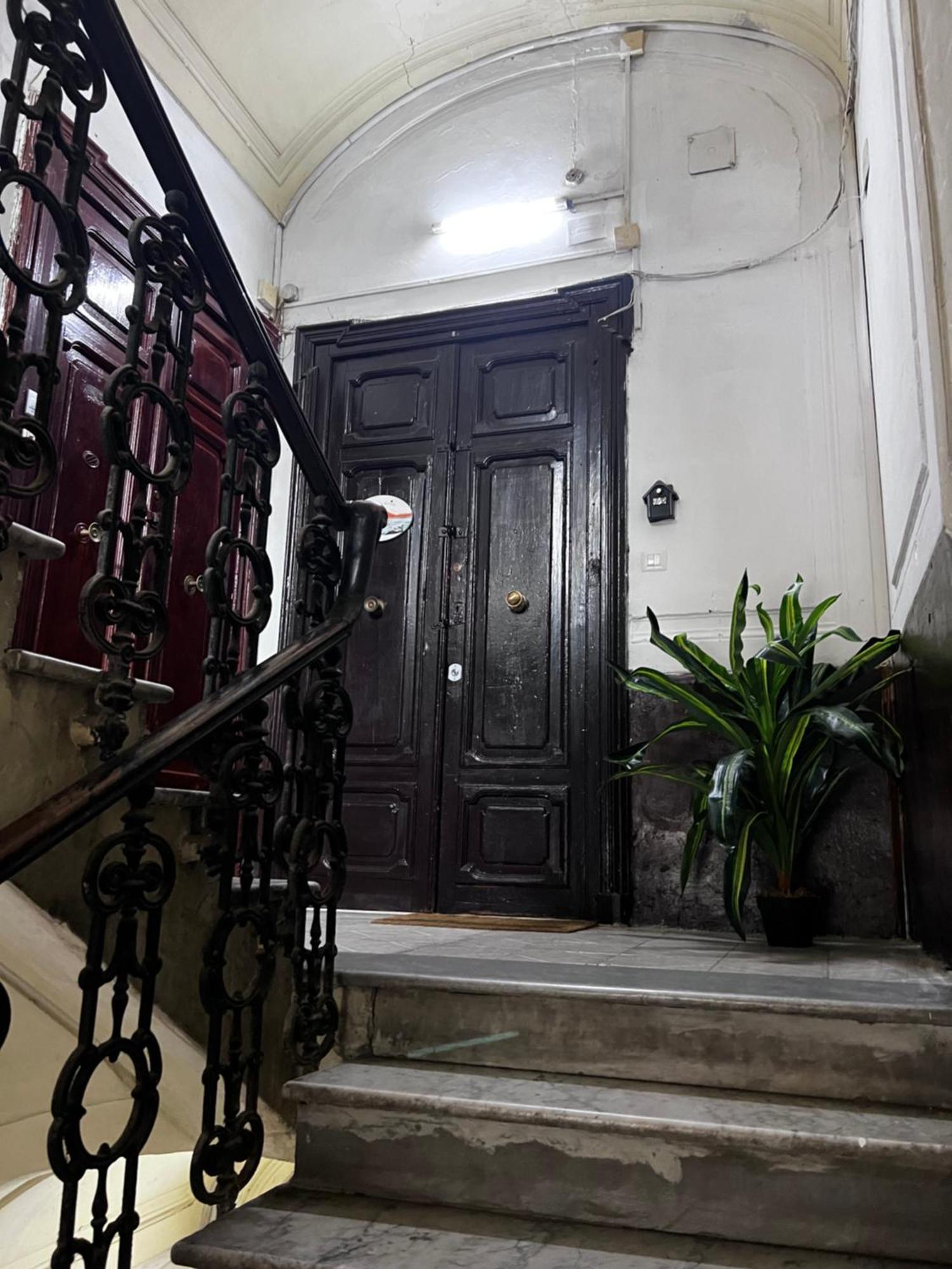 La Porta Accanto เนเปิลส์ ภายนอก รูปภาพ
